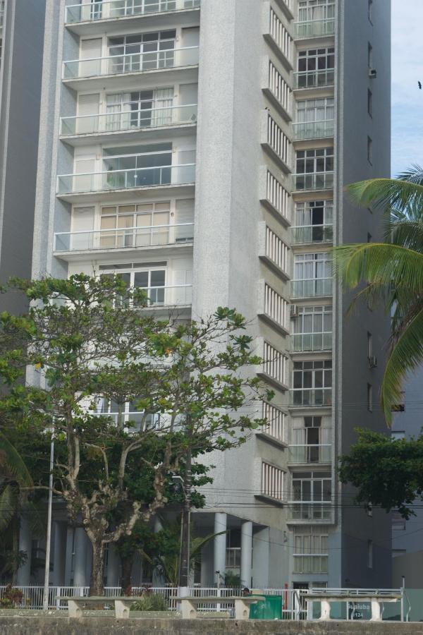 Pitangueiras pé na areia 90m2 c/ 3 quartos e Wi-Fi Guarujá Exterior foto